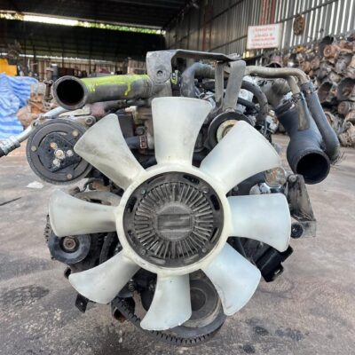 Isuzu 4HK1 Turbo Complete with gear