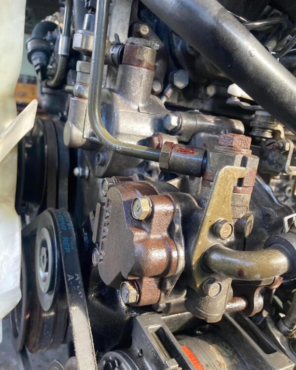 Mitsubishi 4m40 intercooler turbo 4×4 manual transmission - Image 5