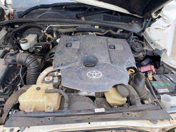 2021 Hilux breaking 2GD FTV - Image 6