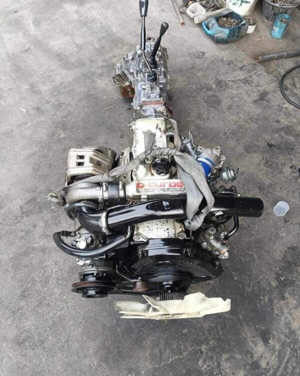 Toyota 2L engine
