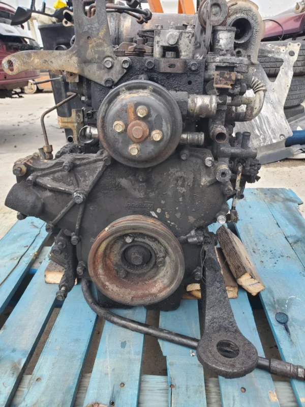 Bobcat S510-T650 Doosan D24 Engine - Image 2