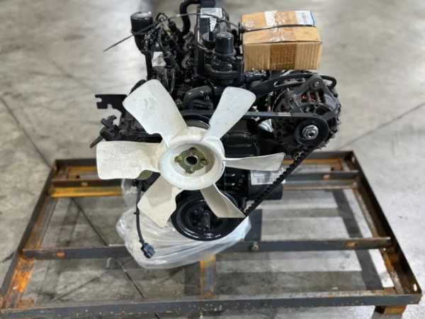 DOOSAN SL10 3 Cylinder Diesel ENGINE NO CORE 3C100-LEG01 - Image 3