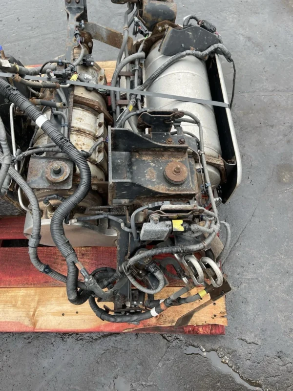 HINO 155 195 DPF SYSTEM TESTED NO CORE 90 DAY OUT OF 2019 - Image 2