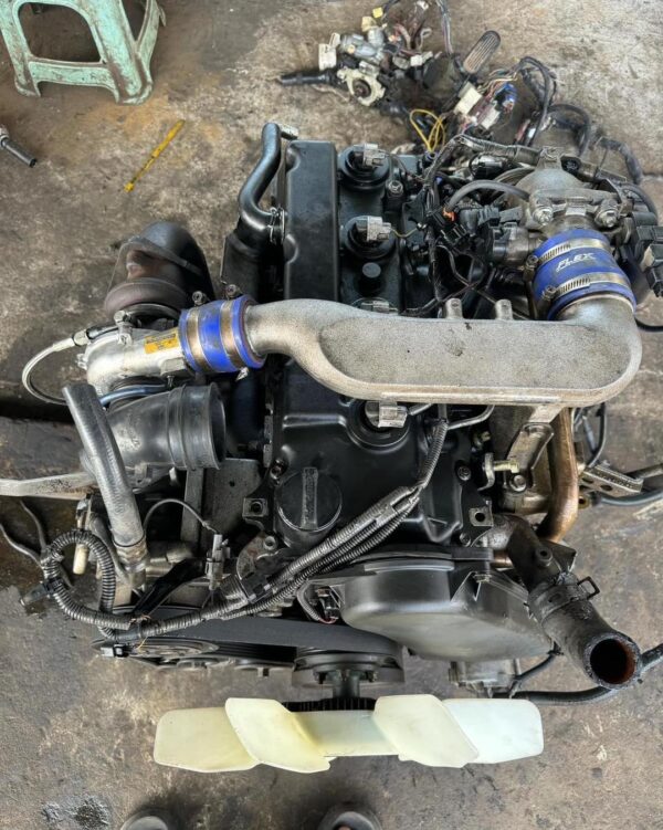 Hilux 2KD FTV engine 2.5L - Image 5
