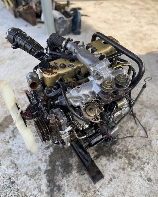 Isuzu Dmax 4JH1 3.0 Good condition - Image 6