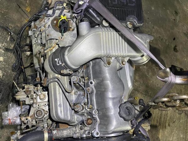 Mazda WL 2.5L engine - Image 4
