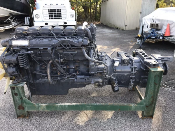 Scania DC12 Engine And Transmission - Image 5