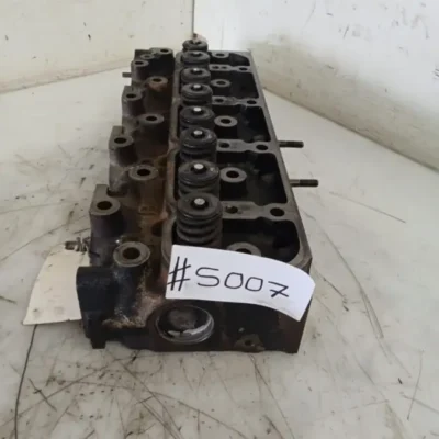 2015 isuzu kb250 4ja1 cylinder head