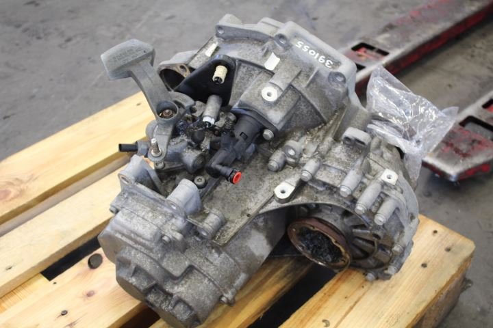 bmw 02 (e10) gear box manual