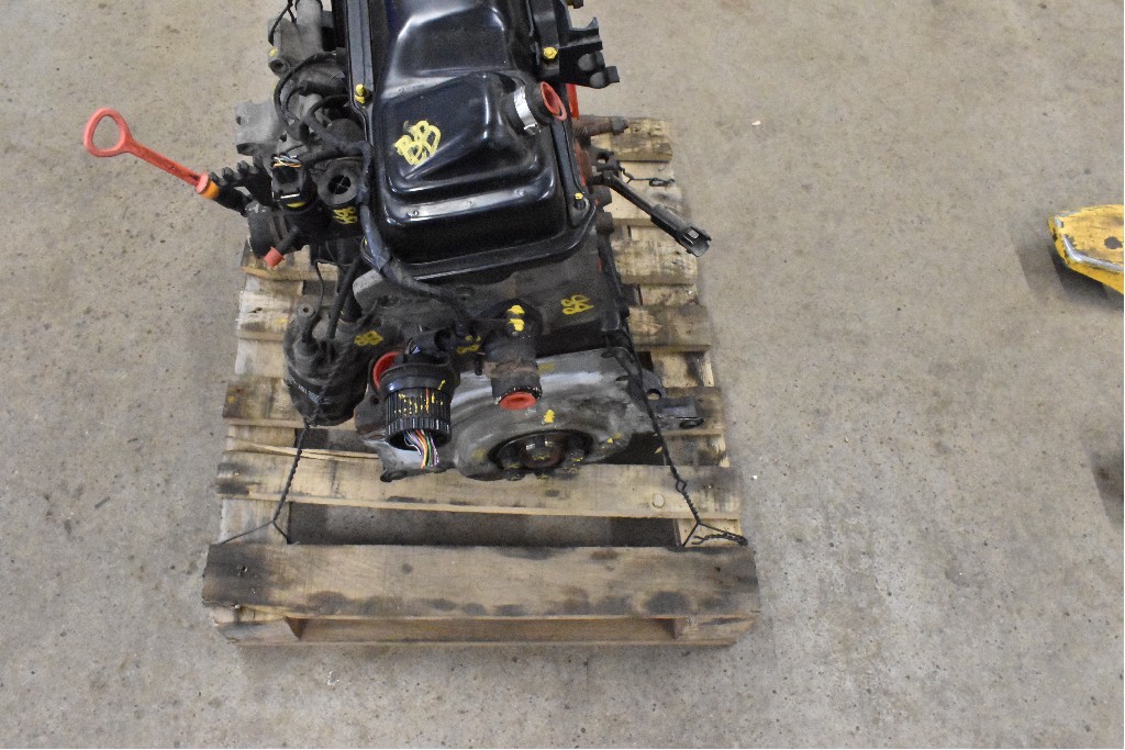 VW CADDY Mk II (9K9A) Engine - Image 3